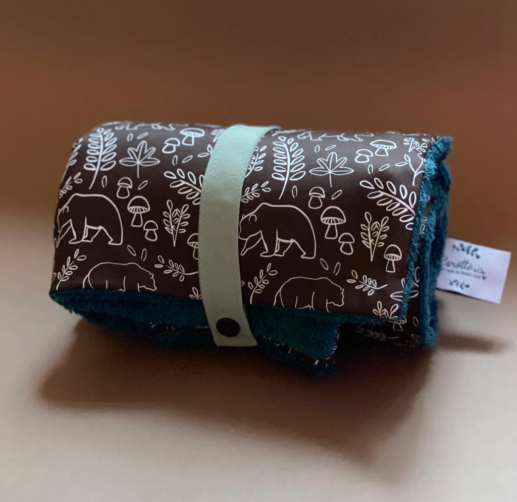 couverture nomade motif ours brun chocolat Carotte & Cie